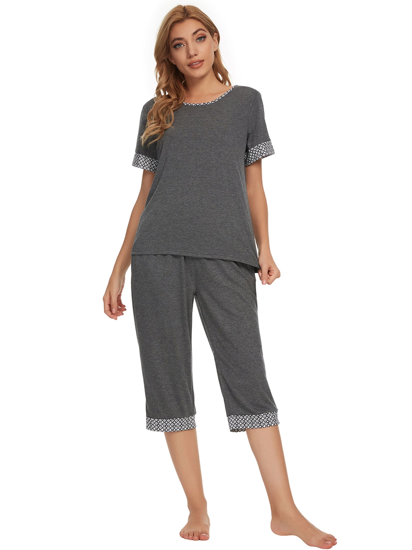 Bublédon Womens Pajama Set Round Neck with Capri Pants Casual Pjs Lounge Sleepwears