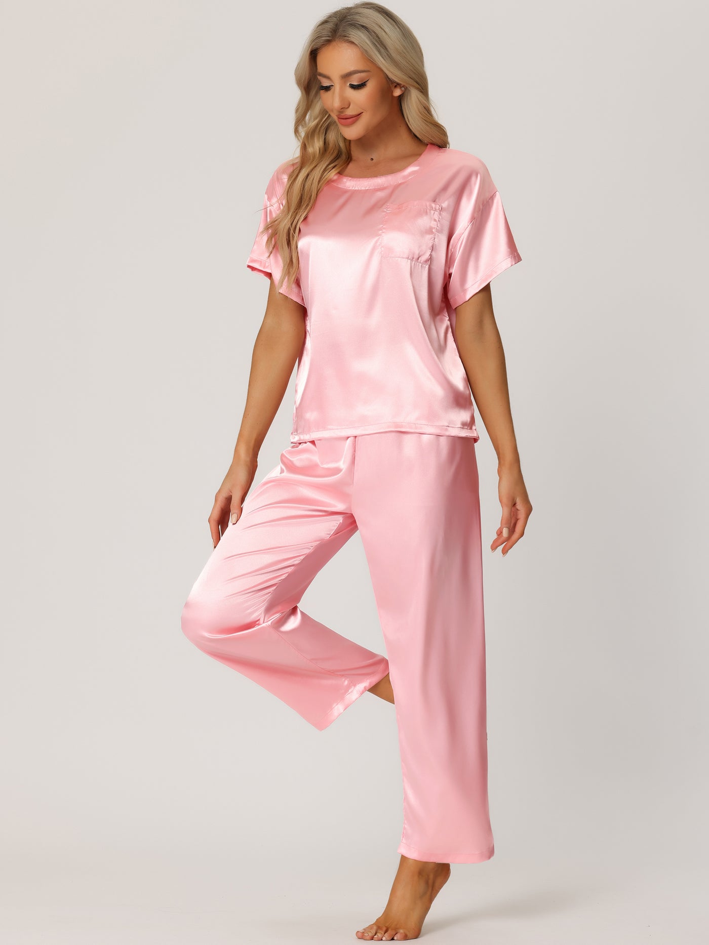 Bublédon Womens Satin Pajamas Summer Outfits Short Sleeves Tops with Pants Silky Lounge Sets