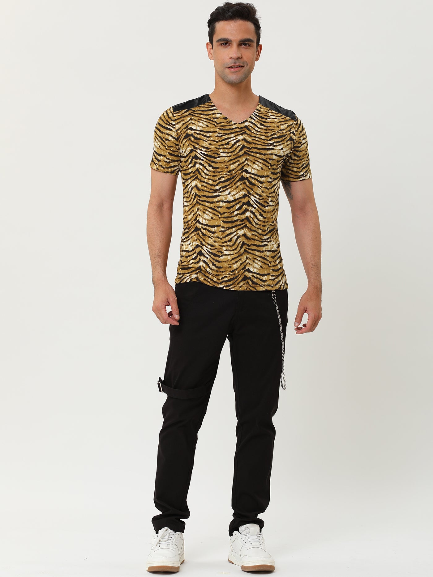 Bublédon Leopard Print V Neck PU Panel Short Sleeve T-shirts